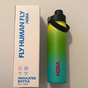 New in Box Hoka Gradient Insulated Bottle - Lime and Teal